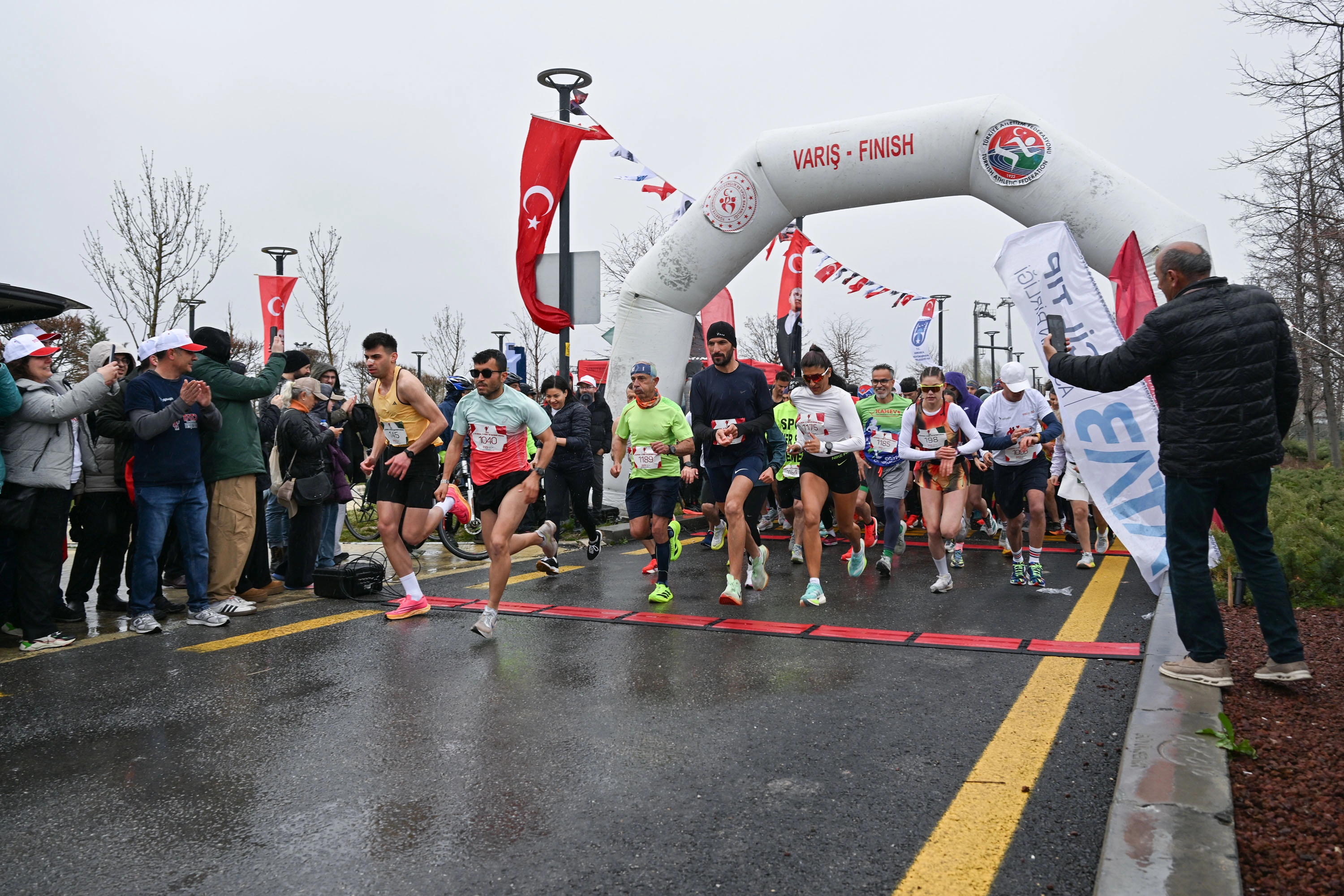 ABB Tıp Bayramı koşusuna ev sahipliği yaptı