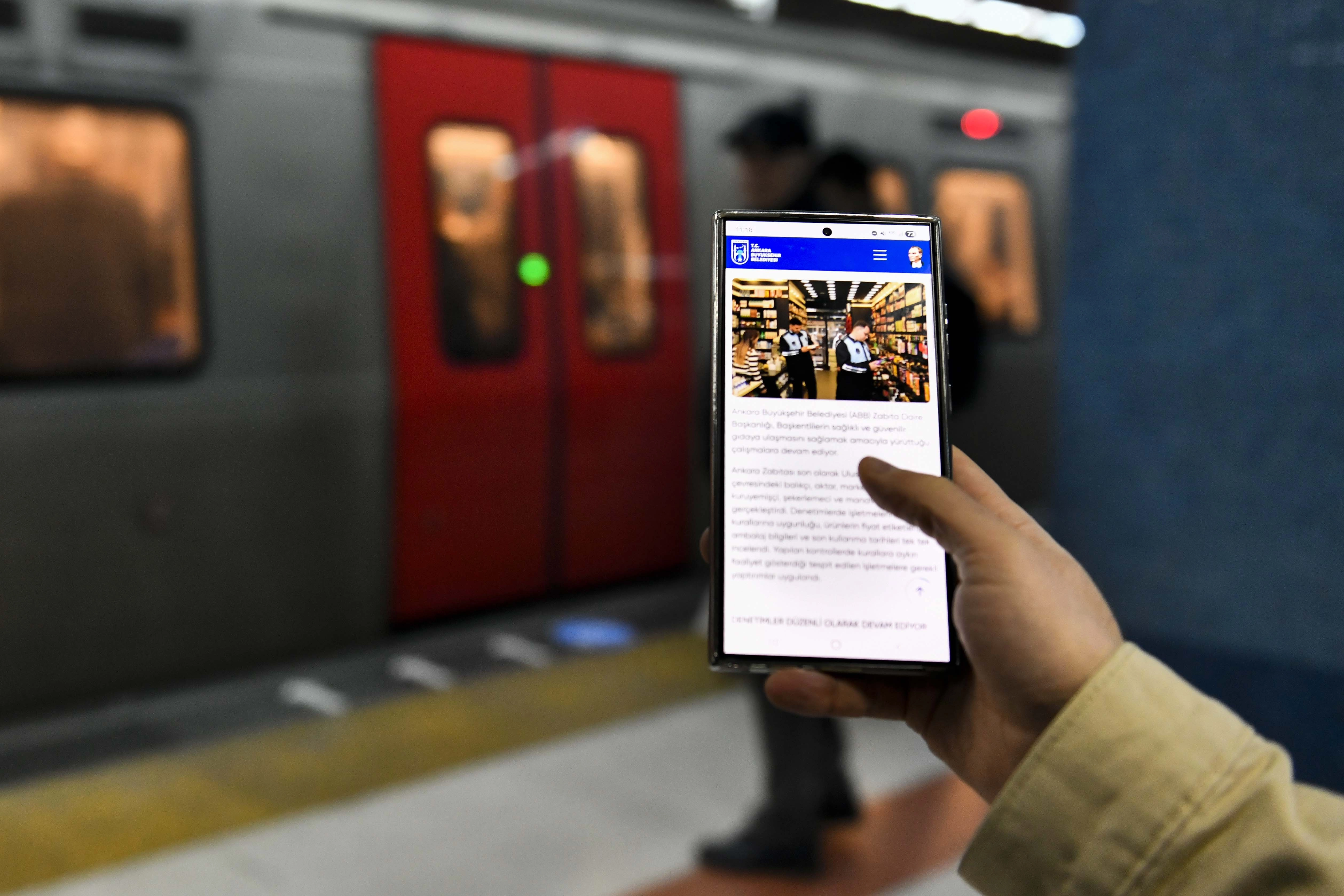 Ankara&rsquo;da Kızılay Metro İstasyonu&rsquo;nda &uuml;cretsiz wifi