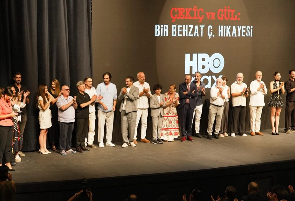 “ÇEKİÇ VE GÜL: BİR BEHZAT Ç. HİKAYESİ” ön gösterimi Etimesgut Belediyesi Cumhuriyet Kültür Merkezi’nde gerçekleştirildi