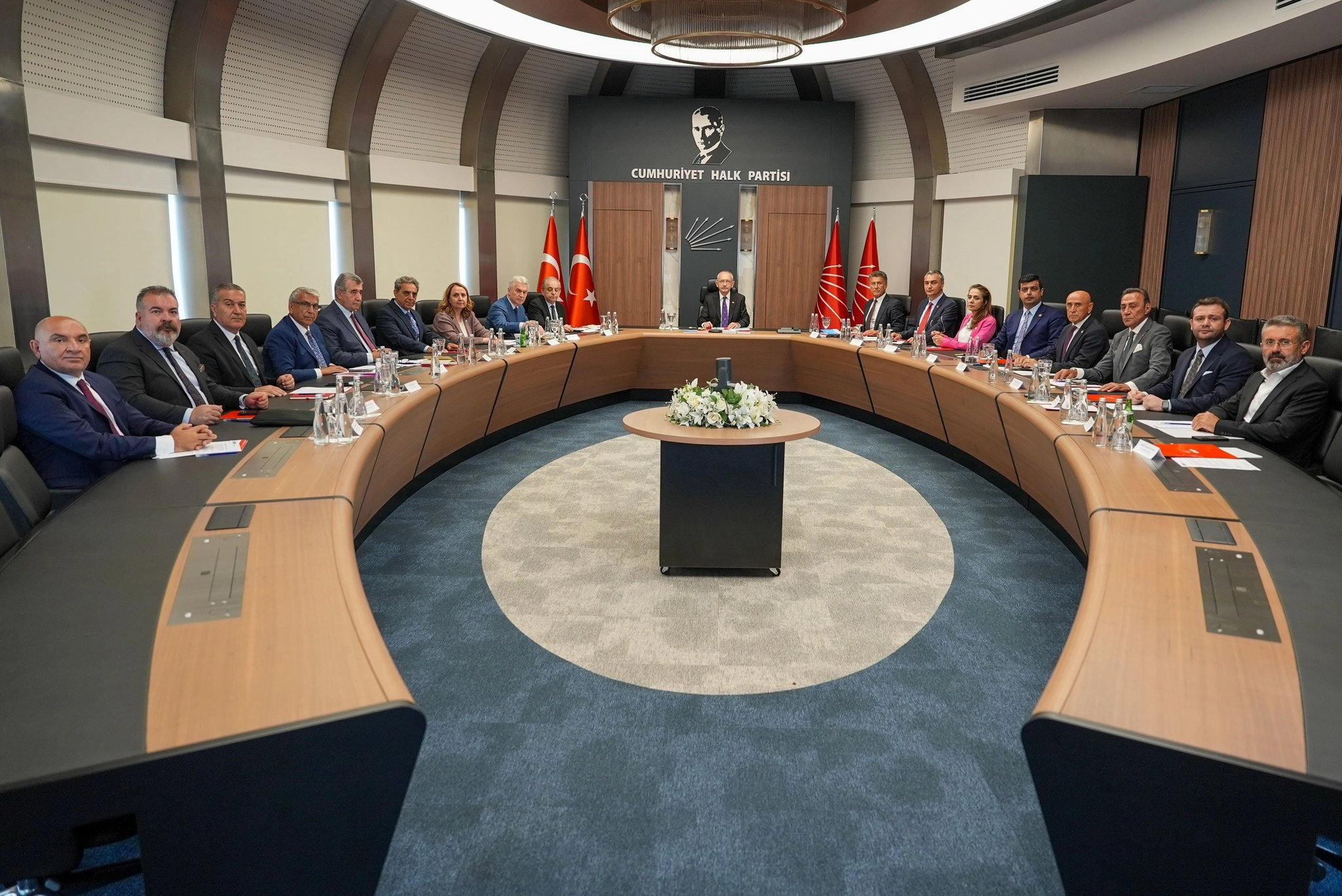 CHP MYK Kemal Kılı&ccedil;daroğlu başkanlığında toplanacak