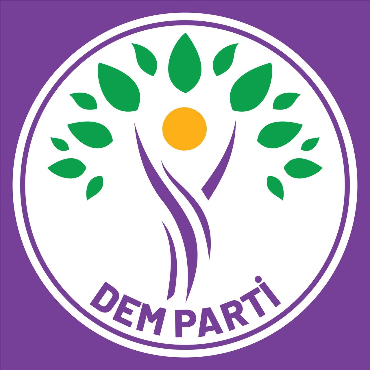 DEM Parri&rsquo;den Cumhuriyet Bayramı mesajı: İkinci y&uuml;zyılda Cumhuriyet daim, demokrasi kaim, halkların kardeşliği baki olsun