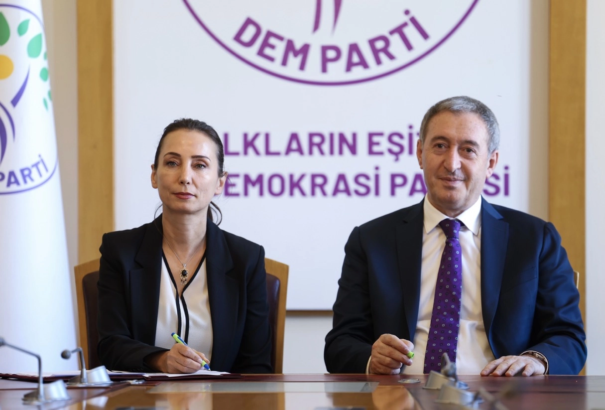 DEM Parti: Yasa negatif barıştan pozitif barışa ge&ccedil;iş a&ccedil;ısından da son derece &ouml;nemlidir 