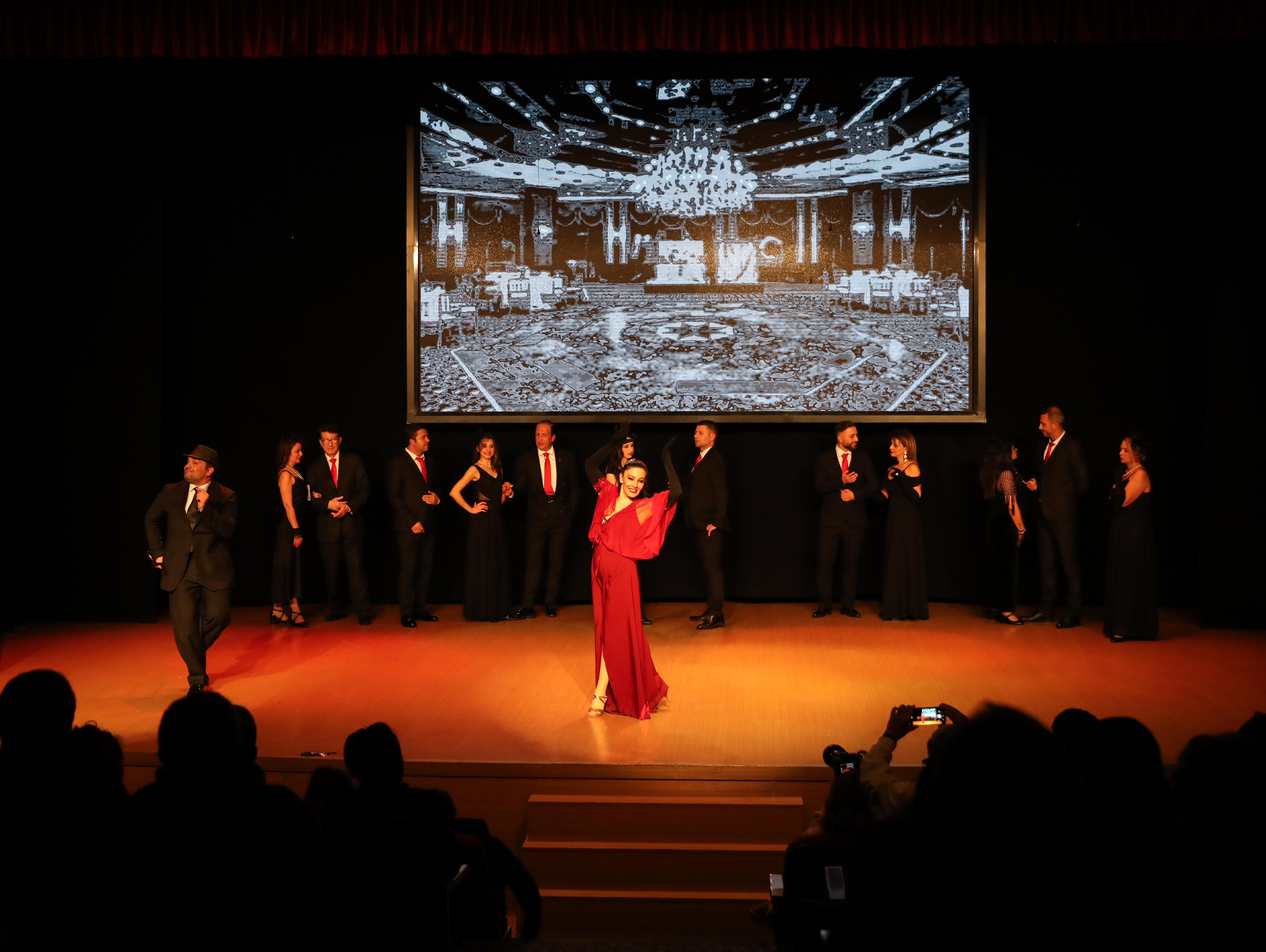 Etimesgut’ta Sokağın Kadınları Müzikali