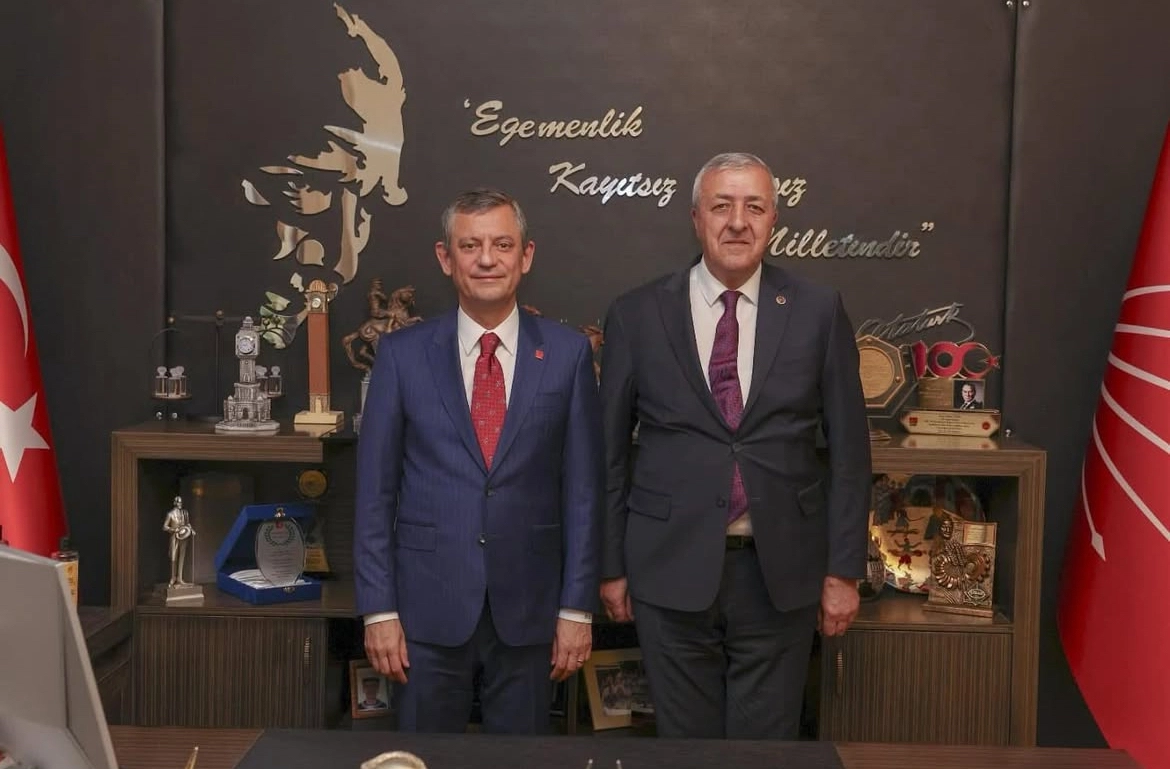 Göle Belediye Başkanı Gökhan Budak CHP’den istifa etti