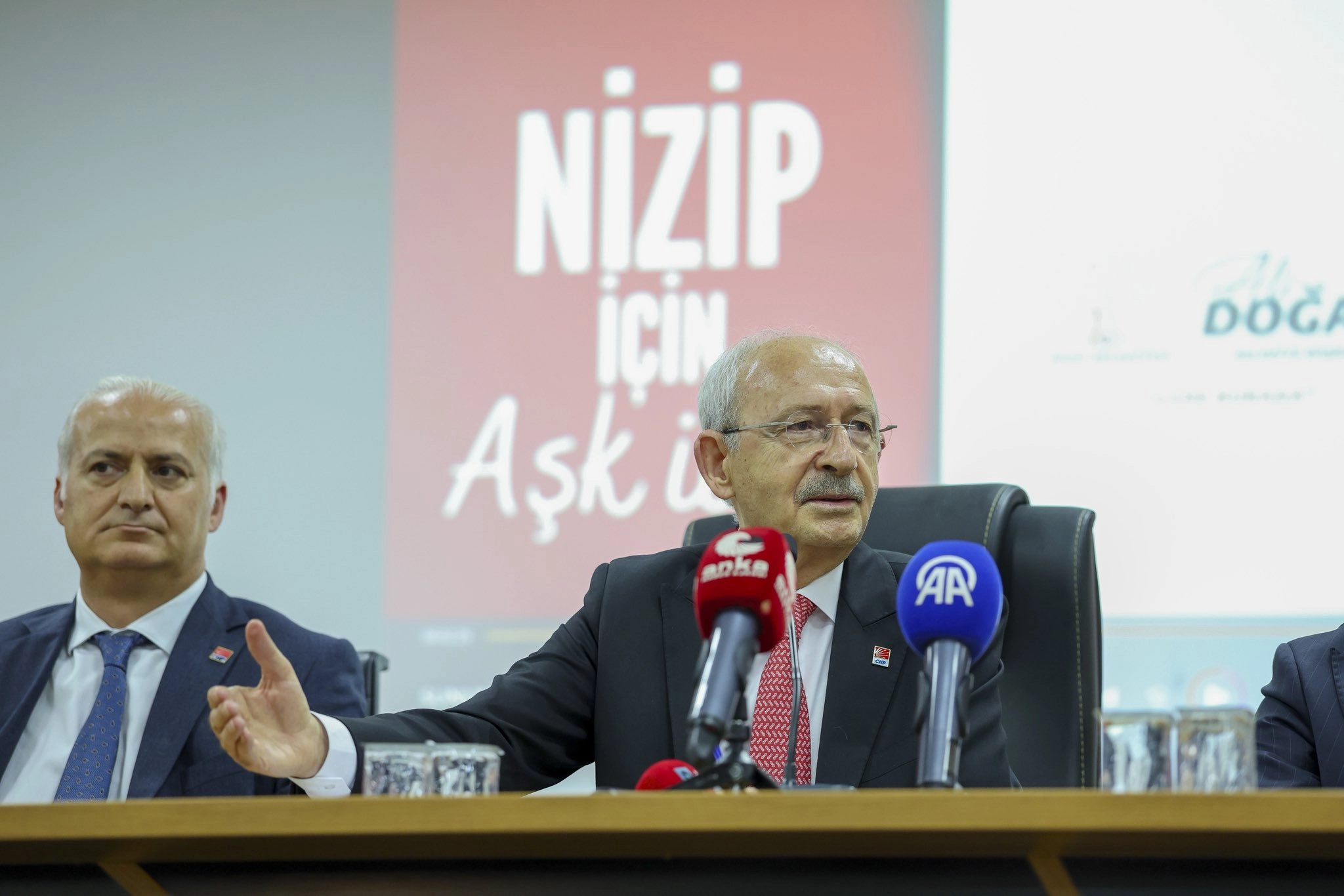 Kemal Kılı&ccedil;daroğlu: Siyasi ahlak kanununun &ccedil;ıkması lazım