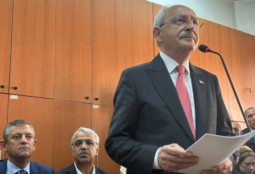 Kemal Kılıçdaroğlu’nun avukatı, Cumhurbaşkanı’na hakaret davaları birleştirilirse Kılıçdaroğlu’nun duruşmaya katılacağını açıkladı