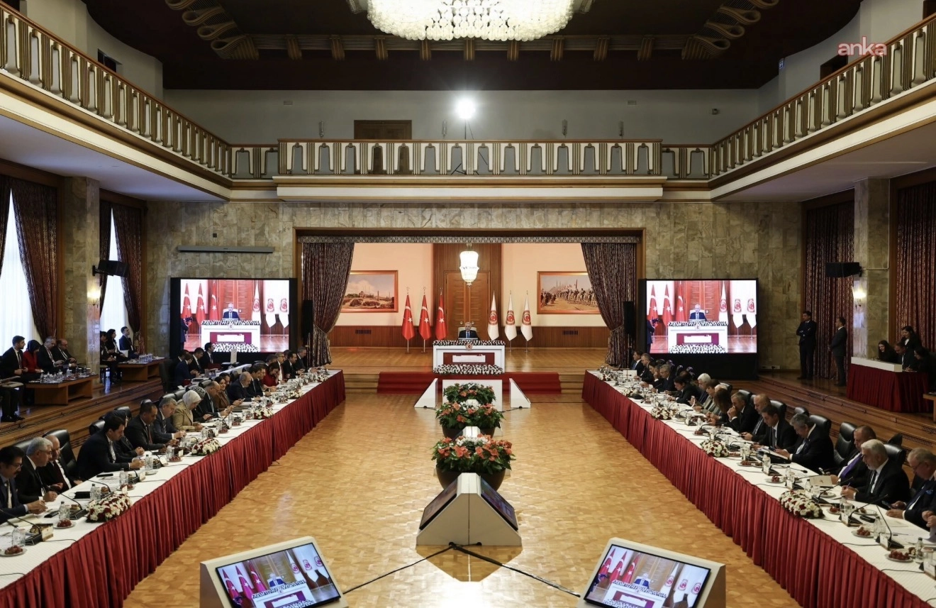 S&uuml;re&ccedil; Komisyonu&rsquo;nda ortak rapor kabul edildi