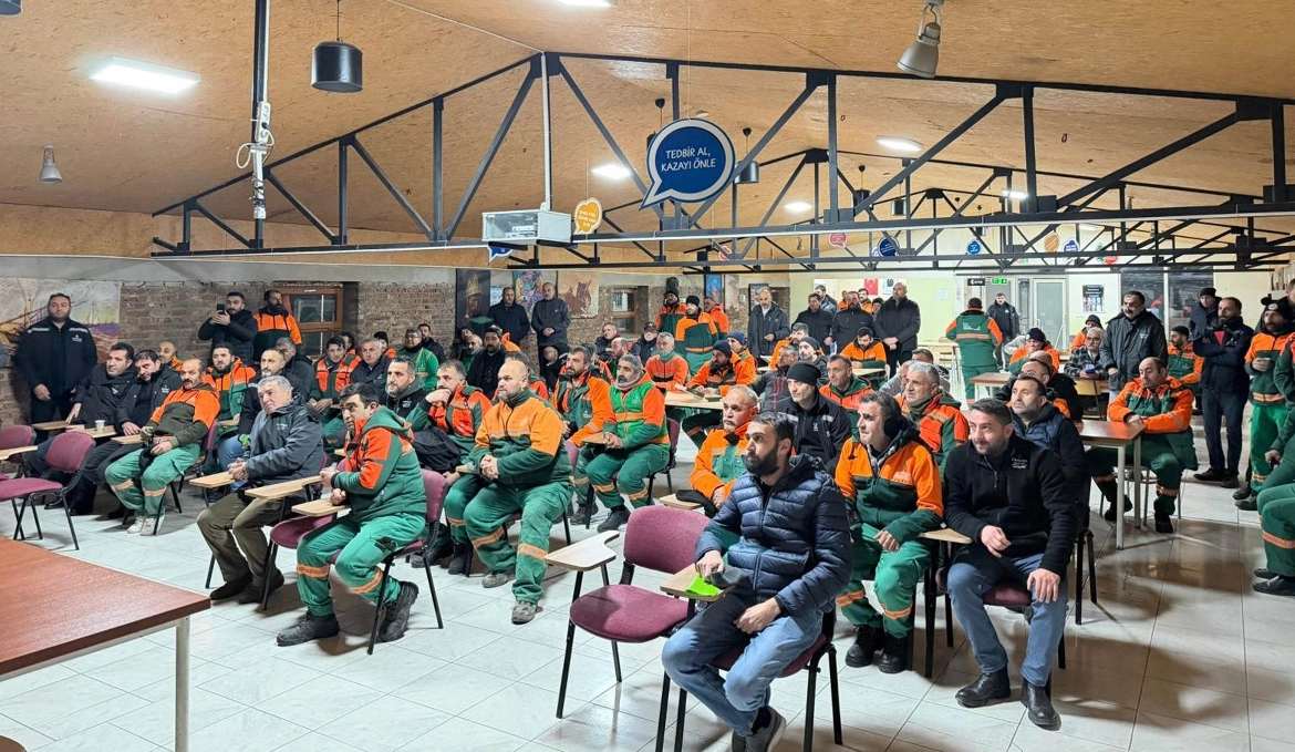 Temizlik emek&ccedil;ilerine yeni yıl ziyareti