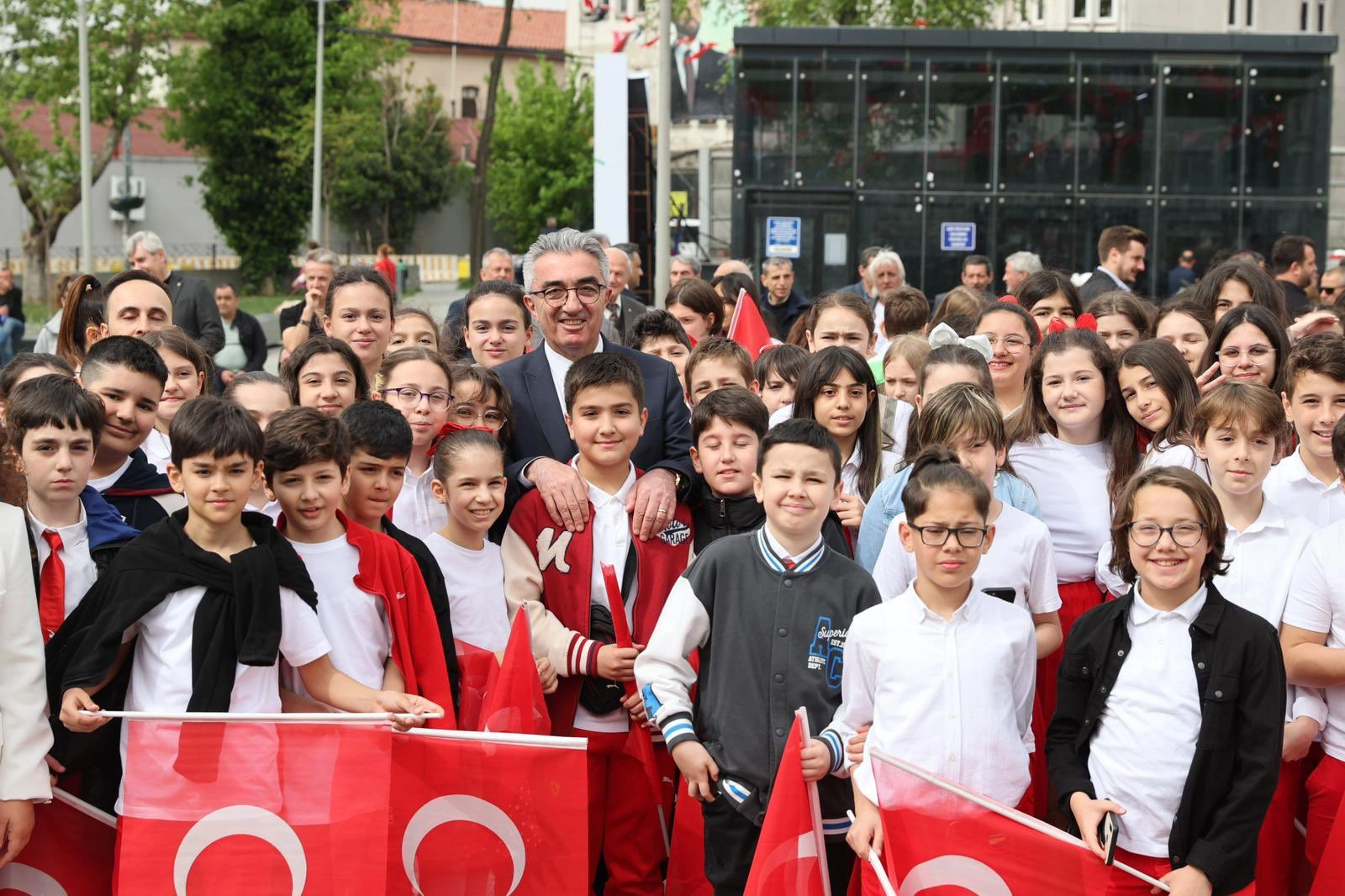 Tutuklanan Hasan Mutlu’dan ilk mesaj: Boyun eğmeyeceğiz