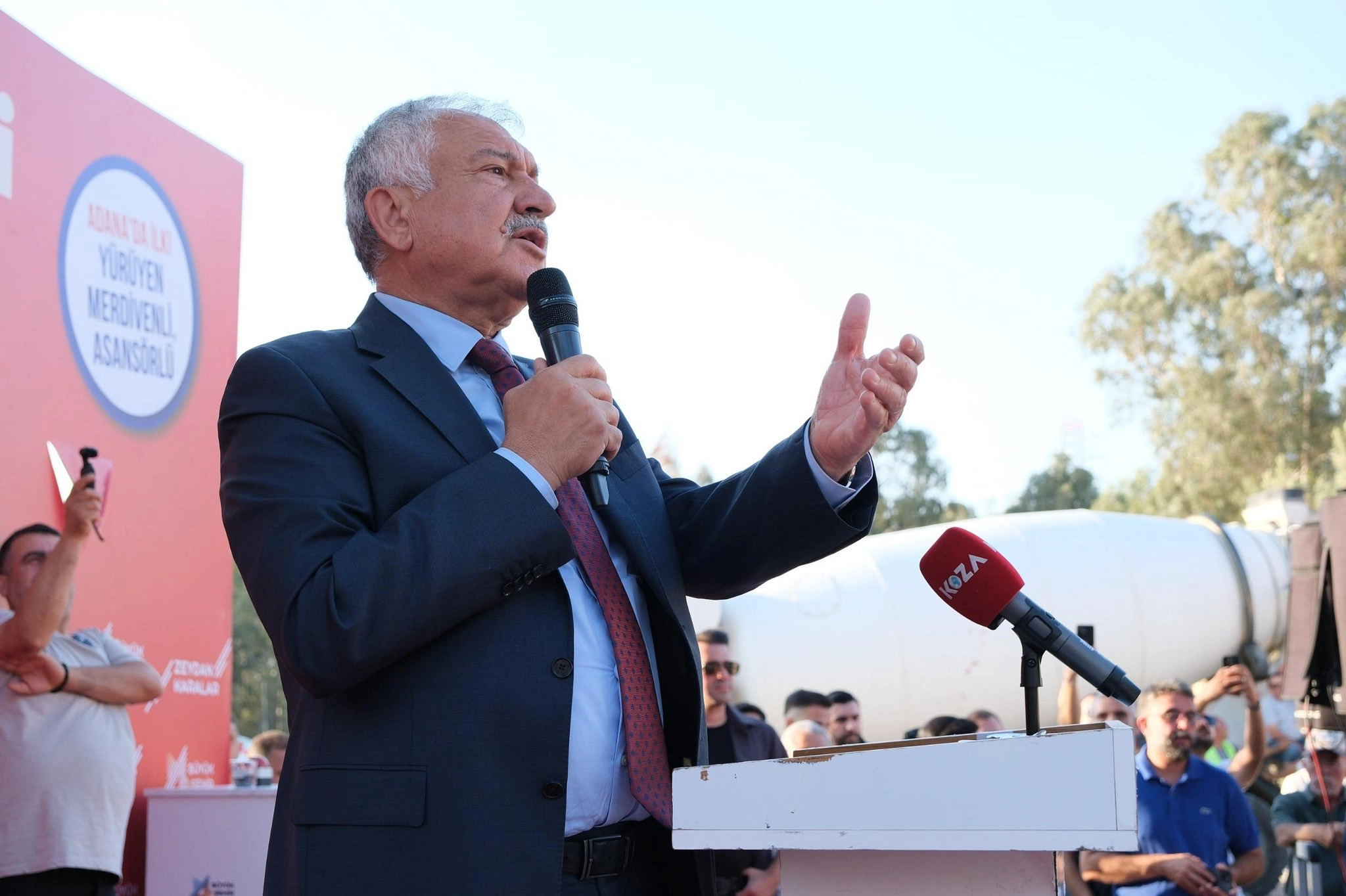 Zeydan Karalar gözaltına alındı
